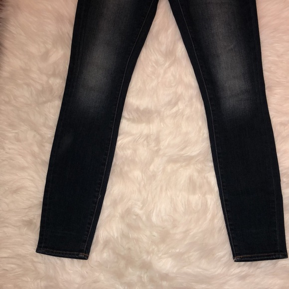 Articles of Society Sarah Skinny Jeans - Picture 6 of 16